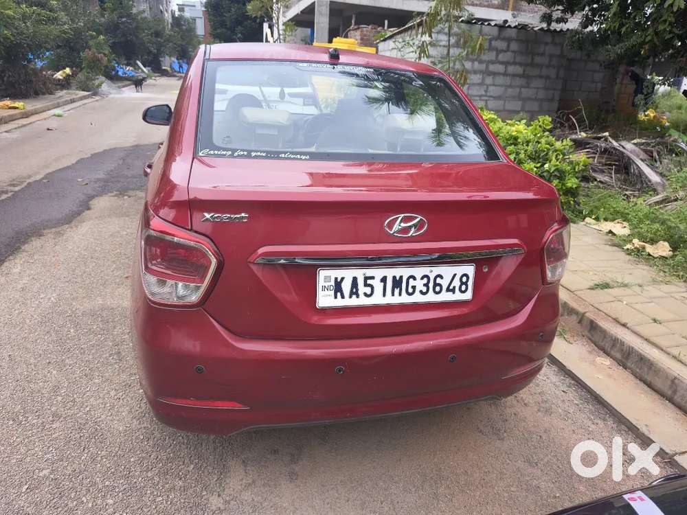 Hyundai Xcent Base 2015