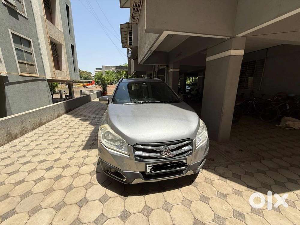 Maruti Suzuki S-cross 2017 Diesel Well Maintained