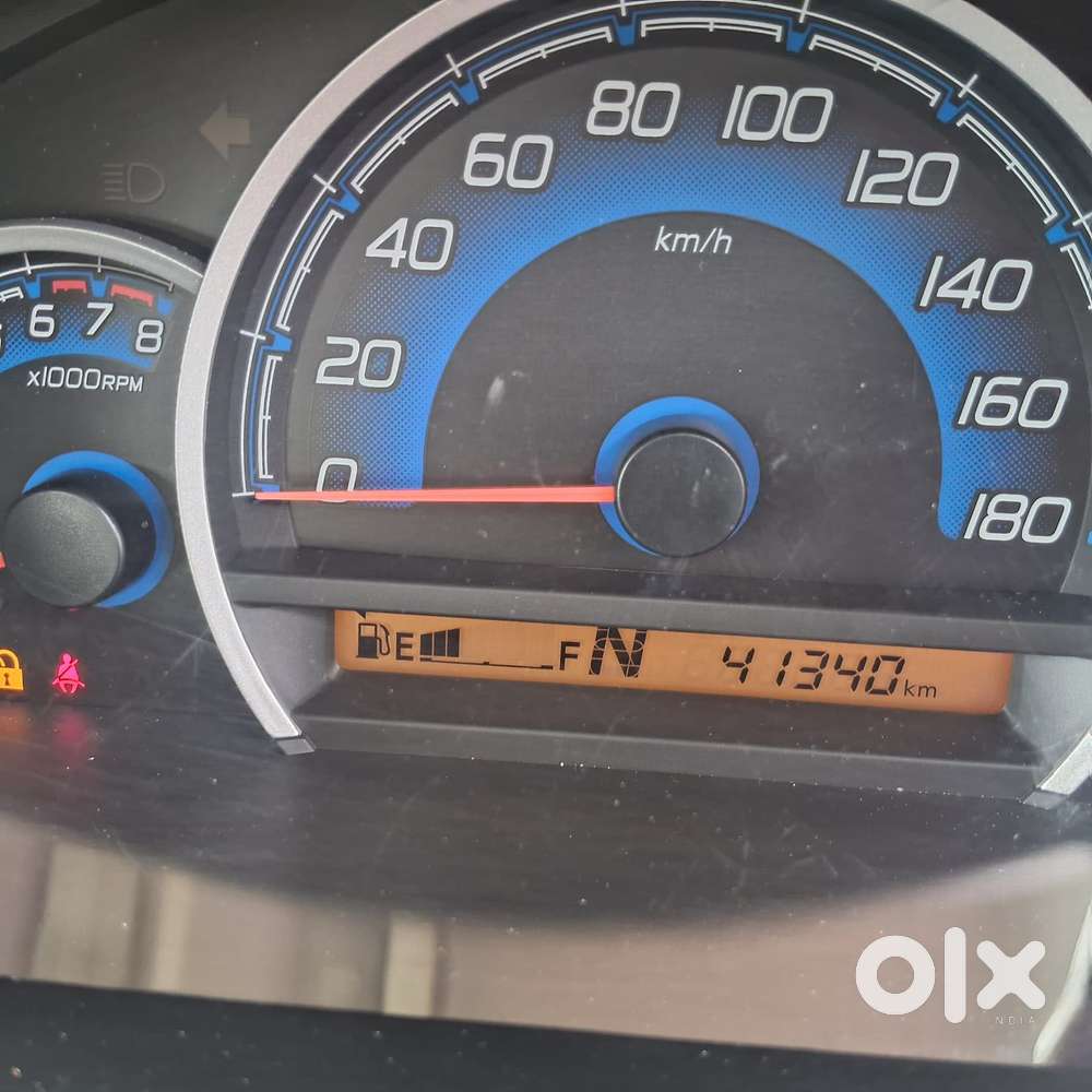 Maruti Suzuki Wagon R Vxi Amt, 2017, Petrol