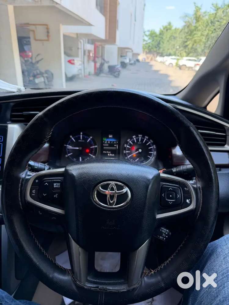 Toyota Innova Crysta 7 Str 2016 Diesel Manual
