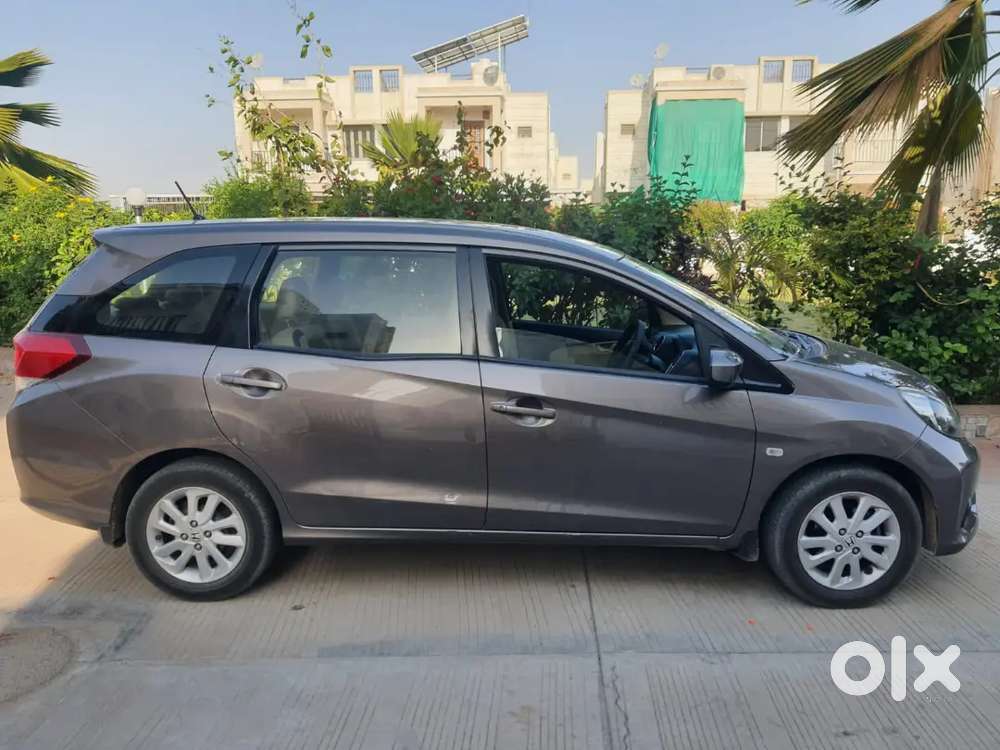 Honda Mobilio 2015 Diesel 123000 Km Driven