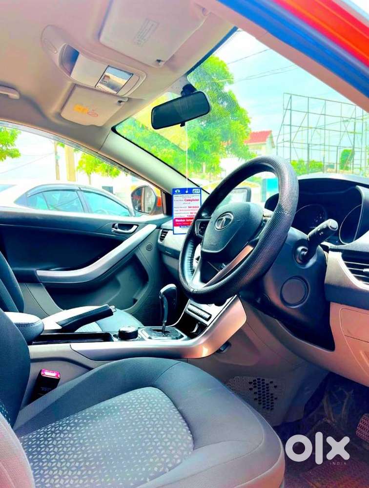 Tata Nexon 1.2 Revotron Xza Plus Dualtone, 2019, Petrol
