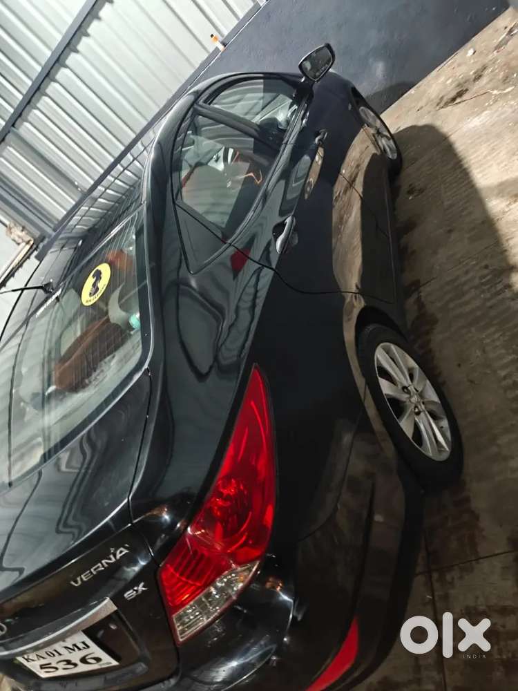 Hyundai Verna 1.6 Crdi 2012