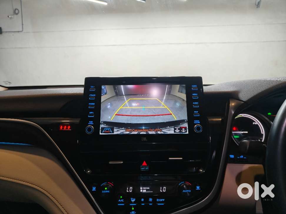 Toyota Camry Hybrid, 2024, Petrol