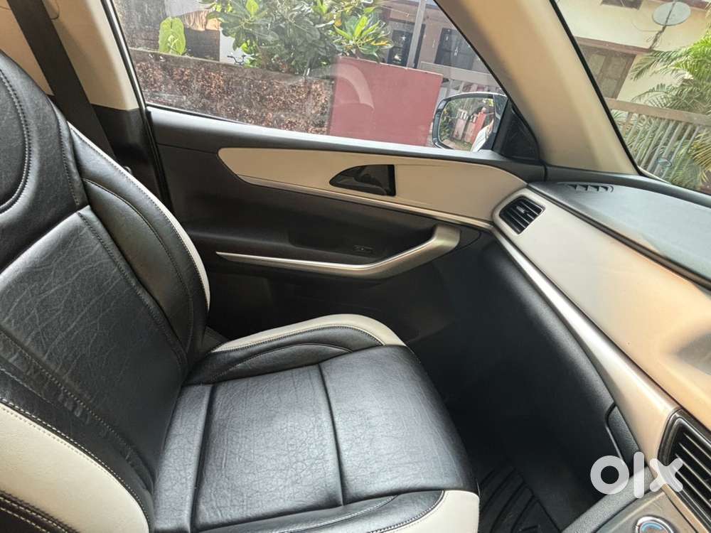 Mahindra Xuv700 Diesel 2023
