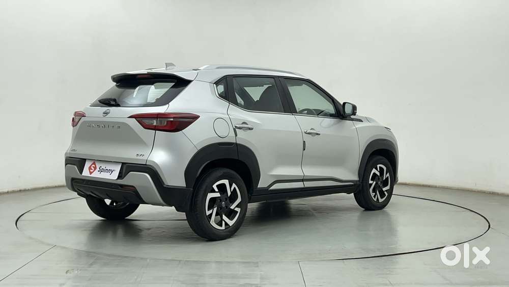 Nissan Magnite 1.0 Xv Premium Turbo Cvt, 2023, Petrol