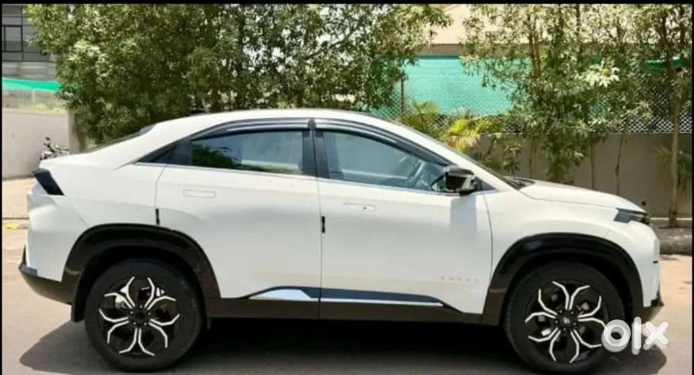 Tata Curvv 2025 Diesel 4800 Km Driven