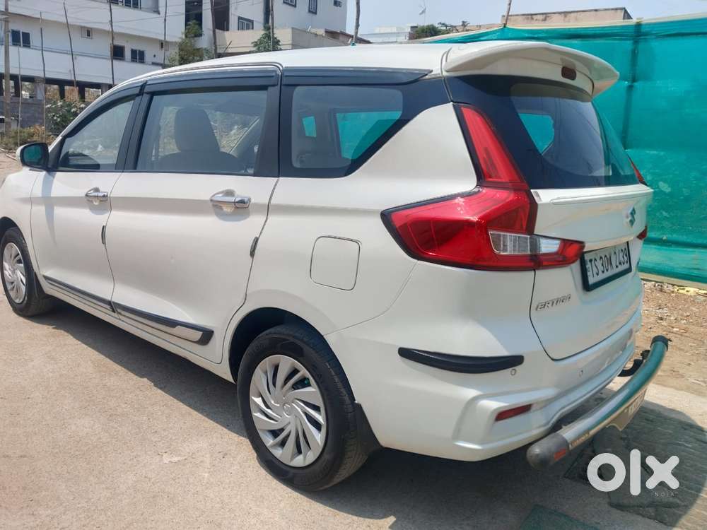 Maruti Suzuki Ertiga Vxi (o) Cng, 2022, Petrol