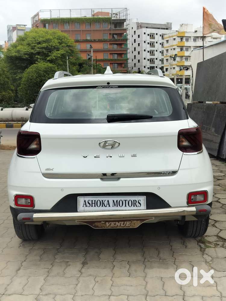 Hyundai Venue 1.5 Crdi Sx (o), 2022, Diesel