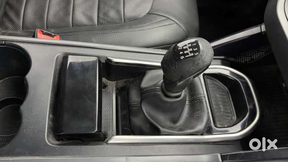 Tata Harrier 2.0 Kryotec Xt Plus Dark Edition, 2020, Diesel