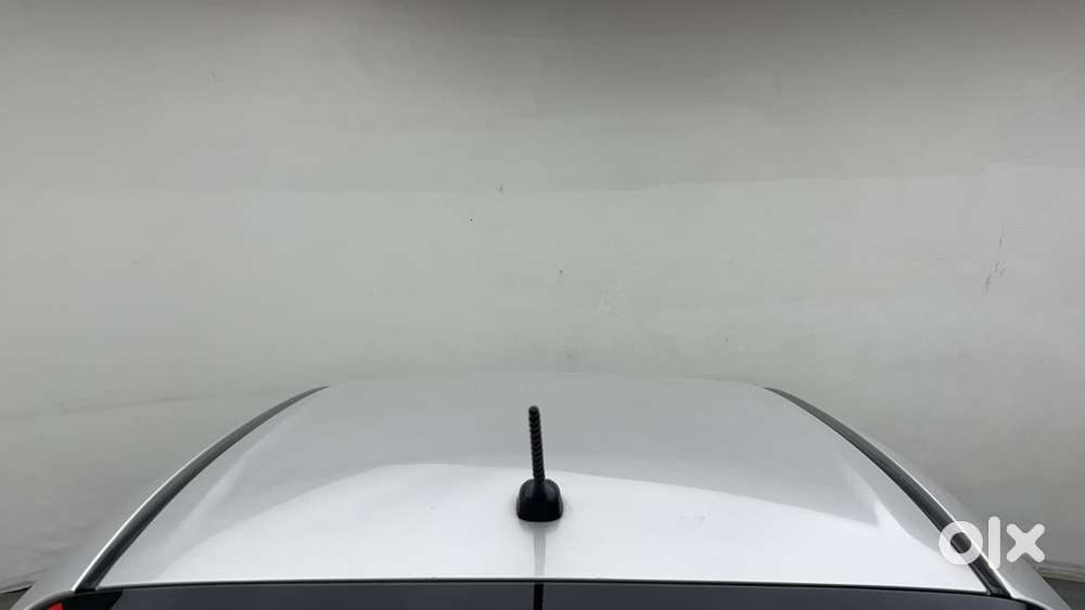 Maruti Suzuki Dzire 1.2 Vxi Amt, 2018, Petrol