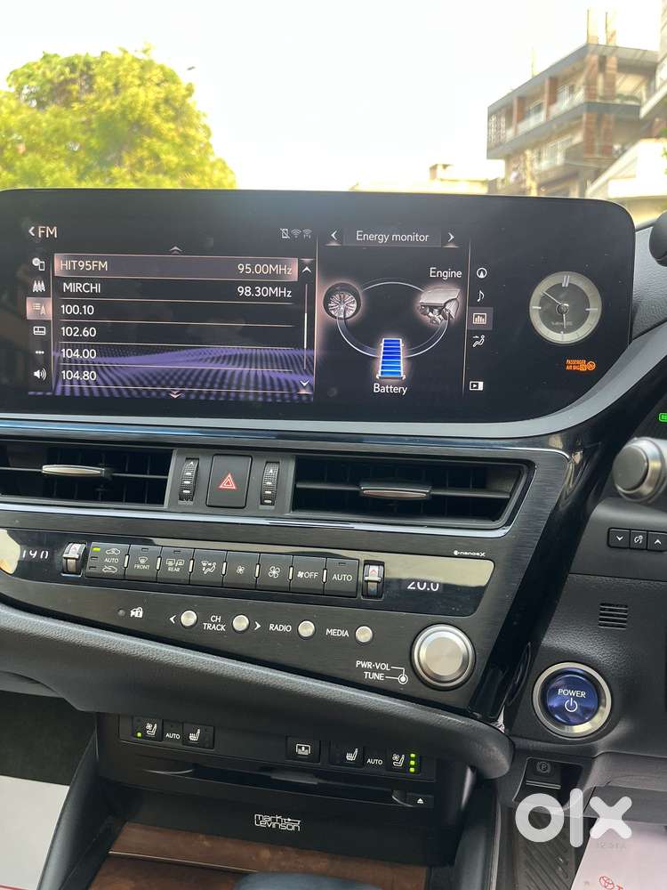 Lexus Es 300h Luxury, 2022, Petrol