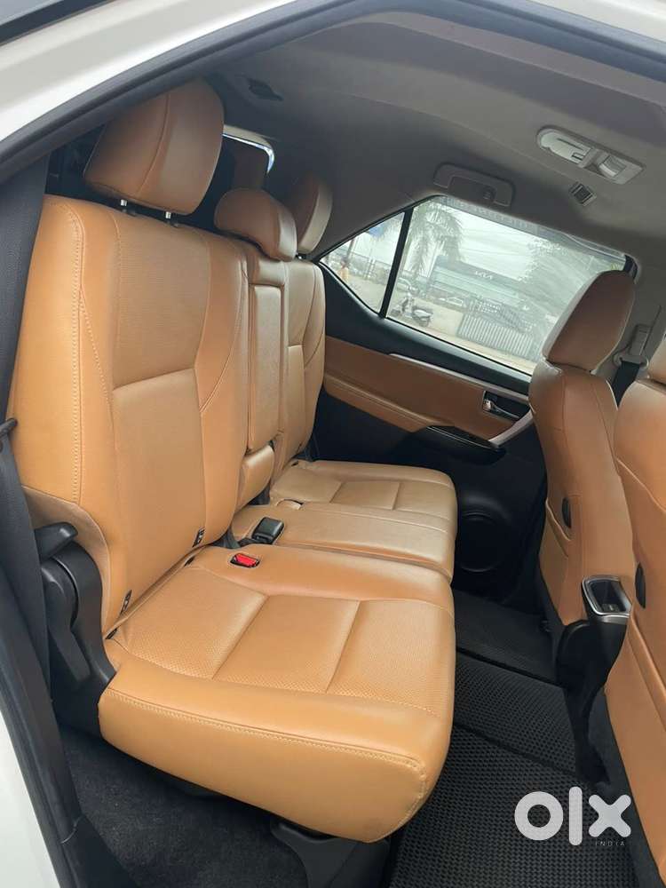 Toyota Fortuner 4x2 At 2.8 Diesel, 2022, Diesel