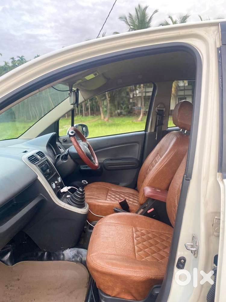 Maruti Suzuki Ritz Petrol Low Kilometee