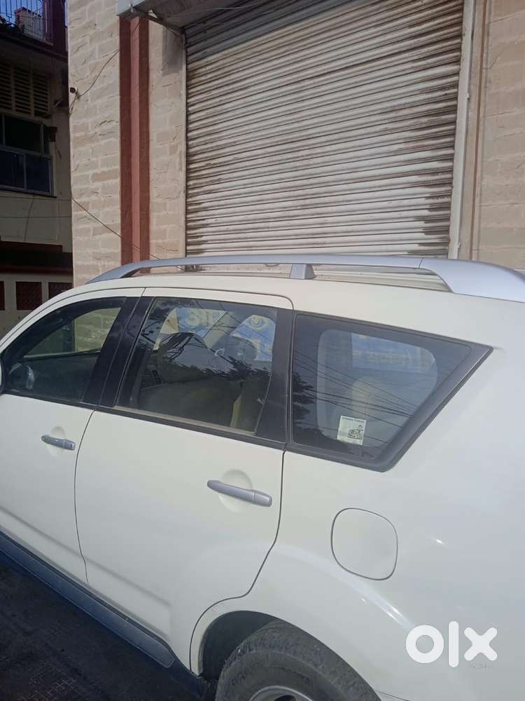 Mitsubishi Outlander Petrol 2011