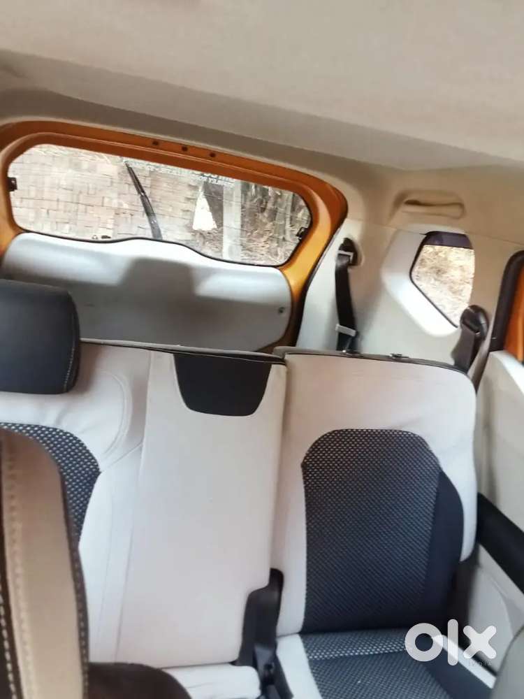 Renault Triber 2019 Petrol Well Maintained