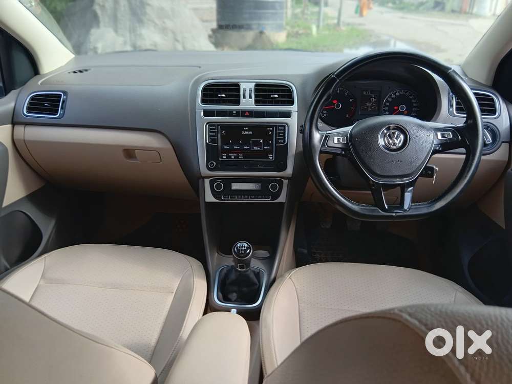 Volkswagen Vento 1.6 Highline, 2018, Petrol