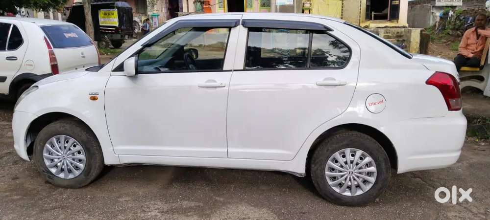 Maruti Suzuki Dzire 2017 Diesel 90000 Km Driven