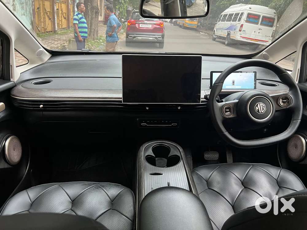 Mg Windsor Ev Essence, 2024, Electric