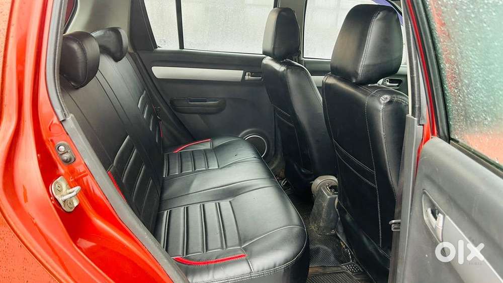 Maruti Suzuki Swift 2010 Petrol 150000 Km Driven