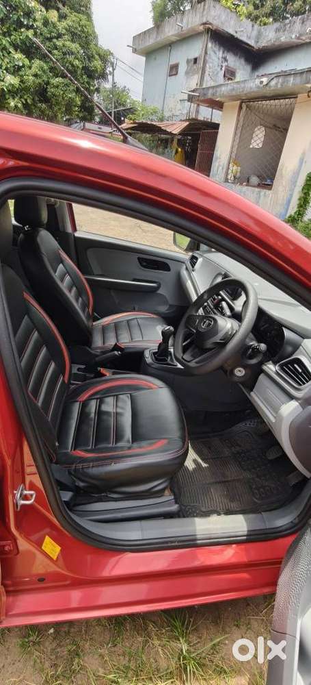 Tata Altroz 1.2 Xm, 2021, Petrol