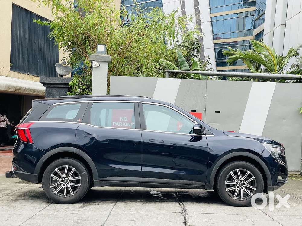 Mahindra Xuv700 2.2 Ax 7 Diesel At Str, 2023, Diesel