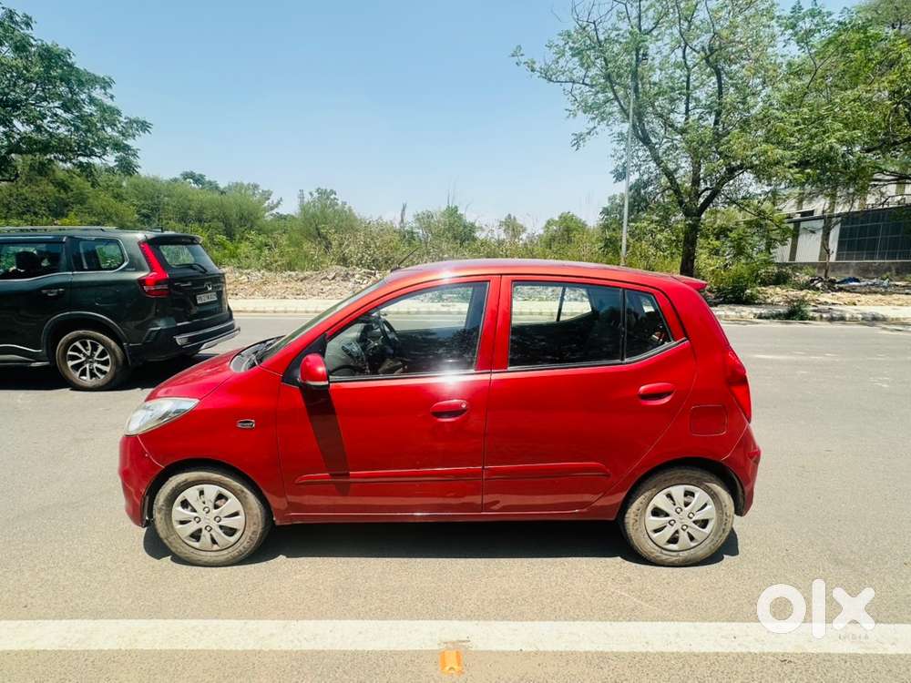 Hyundai I10 Automatic Sportz Petrol 2013