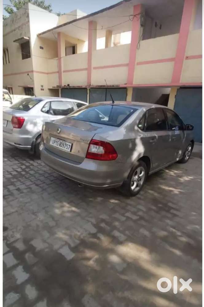 Skoda Rapid 2013 Diesel 156000 Km Driven