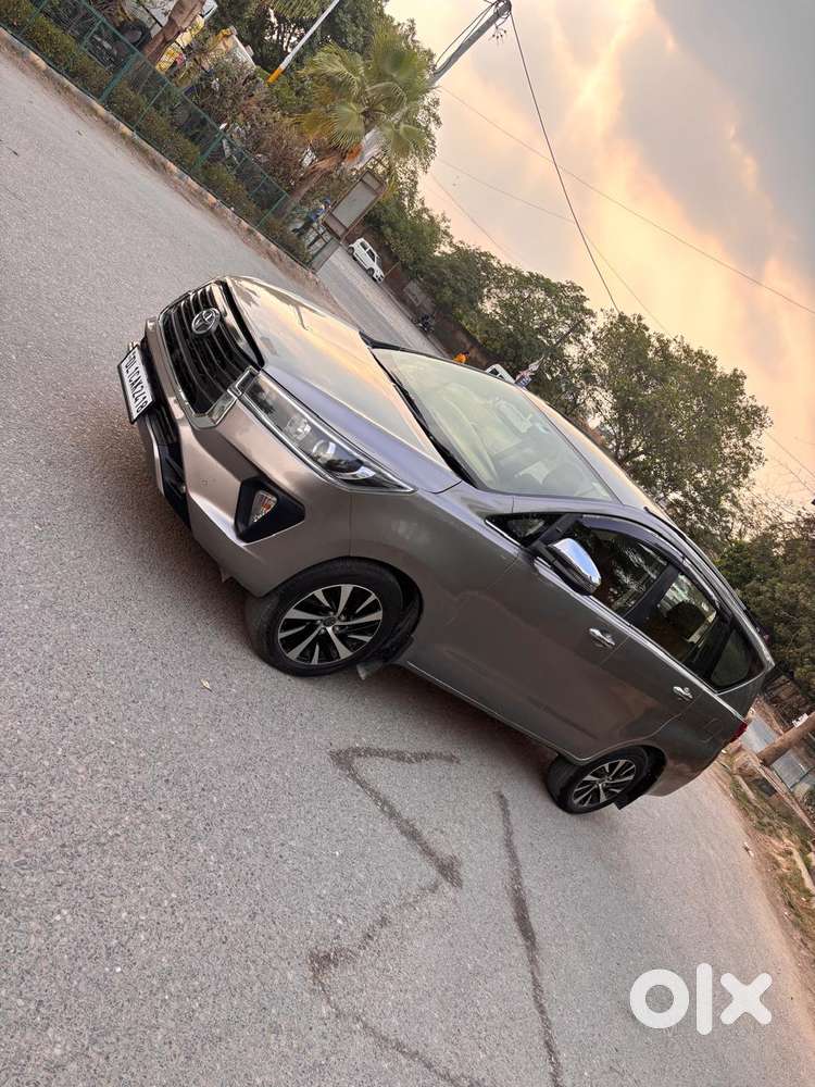 Toyota Innova Crysta Zx 2.4 Diesel 7 Seater, 2021, Diesel