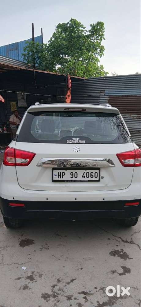 Maruti Suzuki Brezza 2017 Petrol 45000 Km Driven