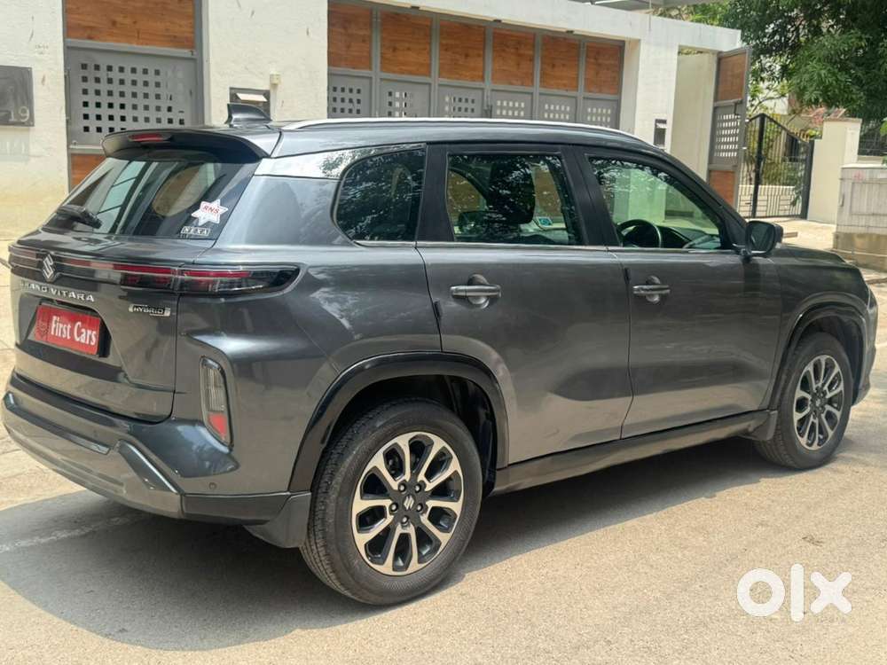 Maruti Suzuki Grand Vitara 1.5 Alpha Plus Intelligent Hybrid Ecvt, 2..