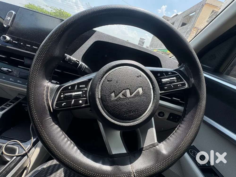 Kia Carens Diesel Manual 2022 Variant