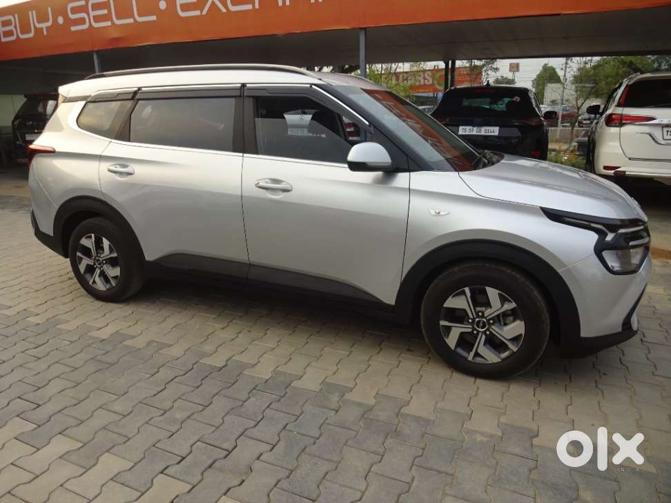 Kia Carens 1.4 Premium 7 Str, 2023, Diesel