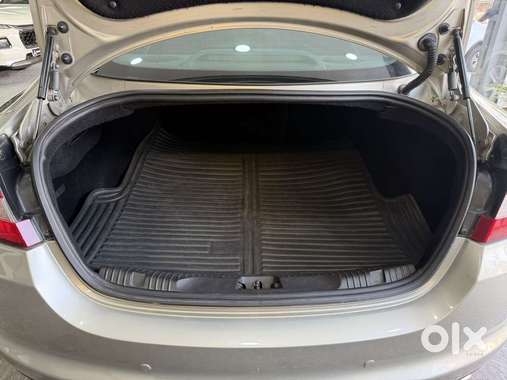Jaguar Xf 2009-2013 5.0 Litre V8 Petrol, 2010, Petrol