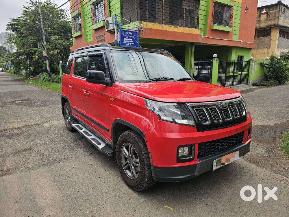 Mahindra Tuv 300 T10, 2020, Diesel