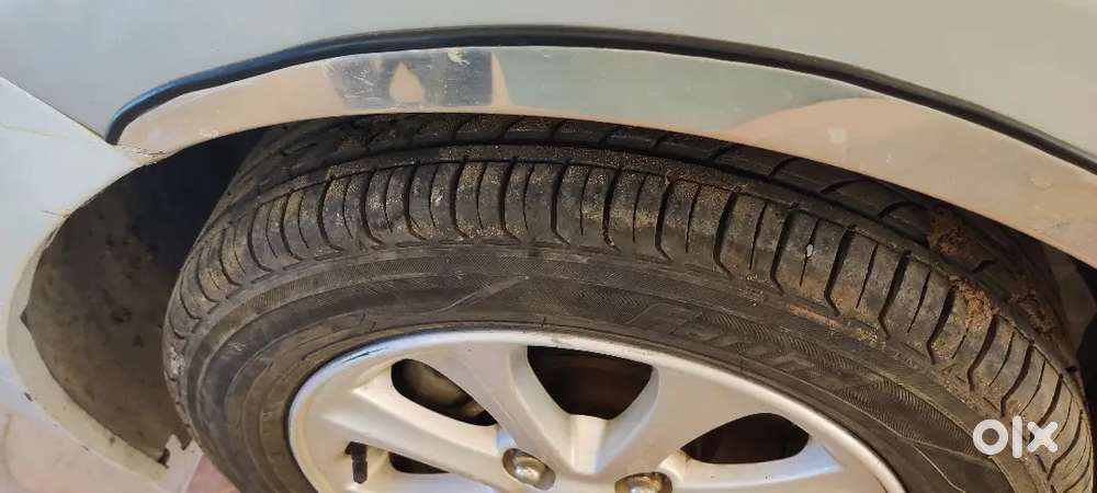 Hyundai Grand I10 2016 Cng With Low Km