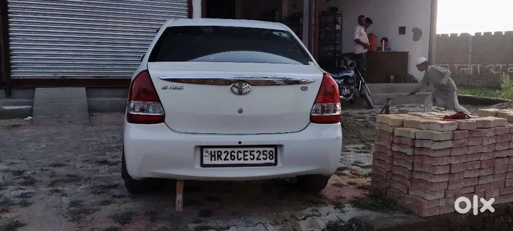 Toyota Etios 2014 Cng & Hybrids 60000 Km Driven