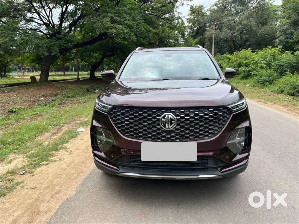 Mg Hector Plus 2022 Petrol Sharp Cvt, Enthusiast-owned,11.5k Kms