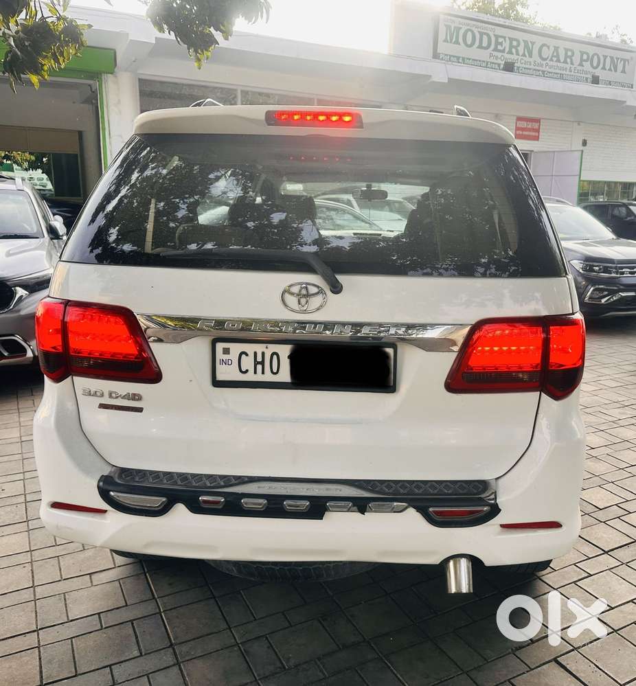 Toyota Fortuner 3.0 4x2 Automatic, 2012, Diesel