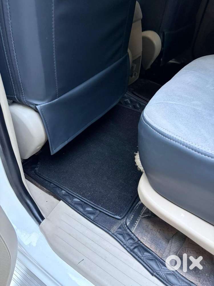 Toyota Innova 2012 Diesel Well Maintained