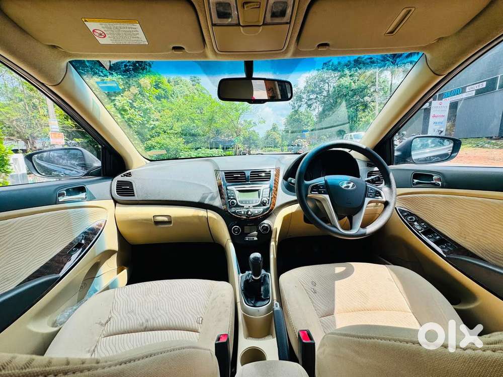 Hyundai Verna 1.6 Sx, 2011, Petrol