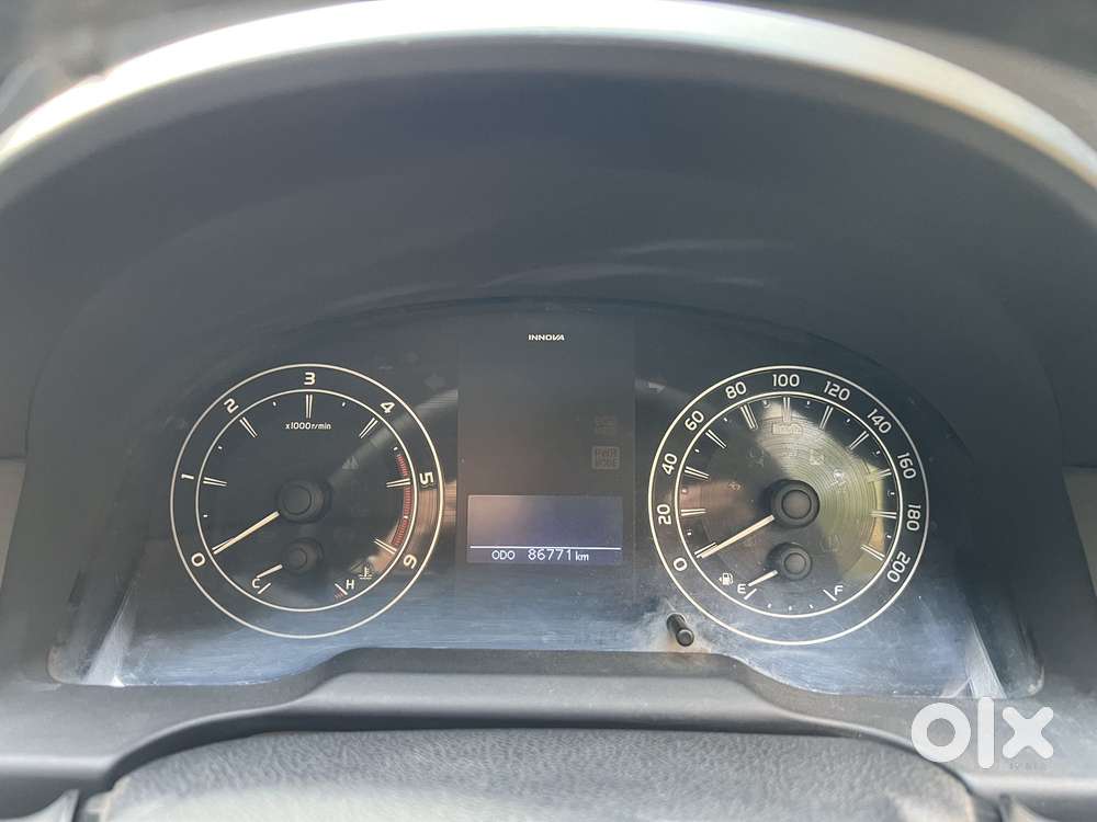 Toyota Innova Crysta