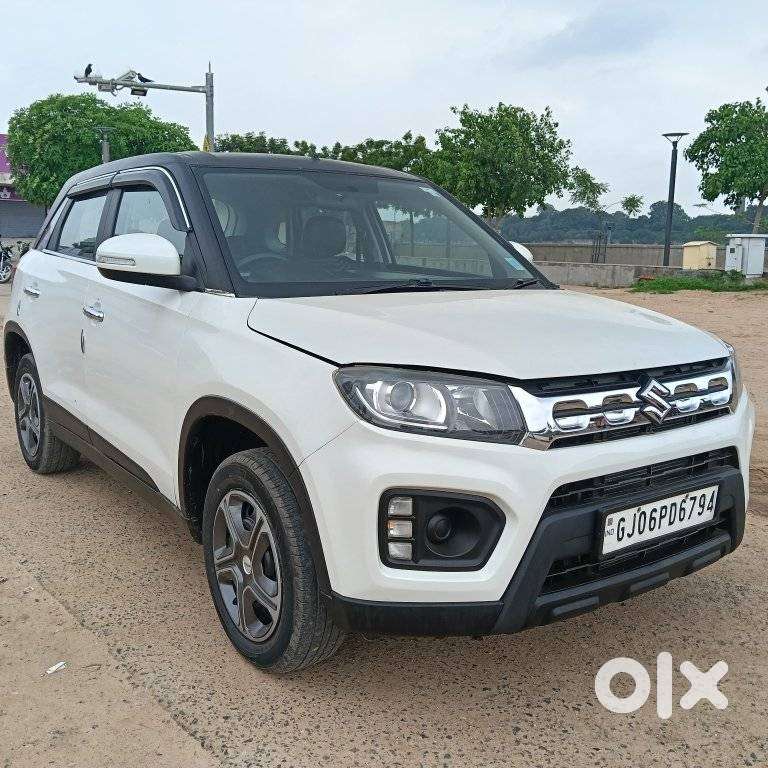 Maruti Suzuki Brezza 1.5 Lxi Smart Hybrid, 2020, Petrol