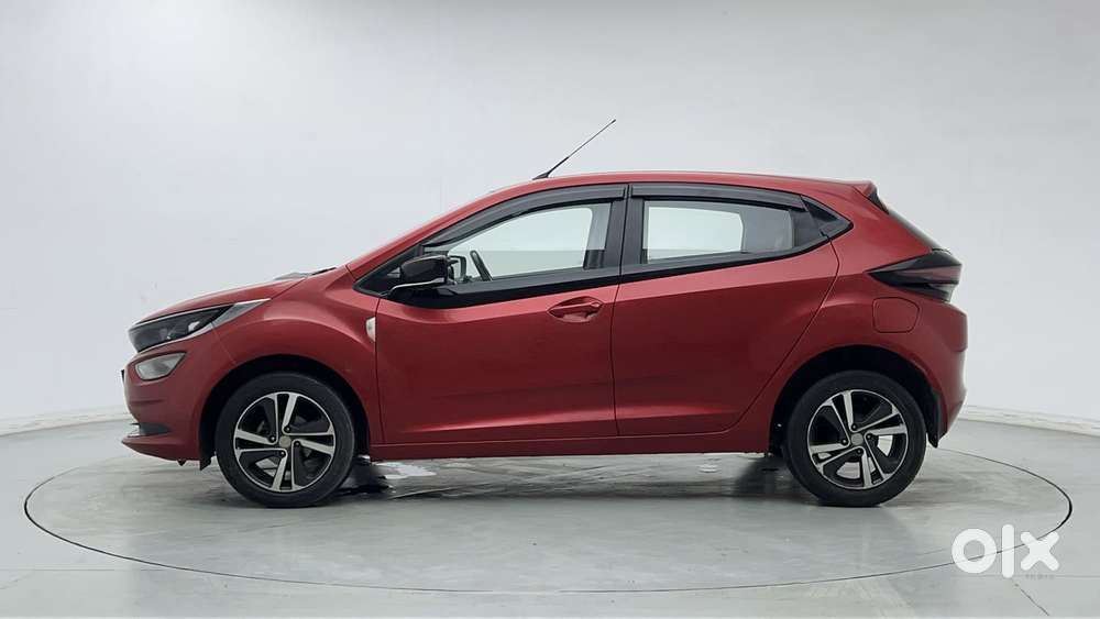 Tata Altroz Xz, 2020, Petrol