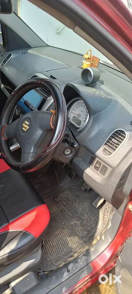 A One Condition New Battery Engine Ki One Year Warranty New Seat Cover