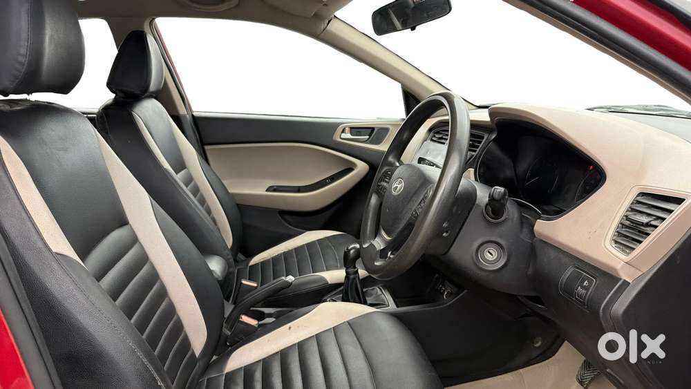 Hyundai I20 Sportz At 1.4, 2015, Petrol