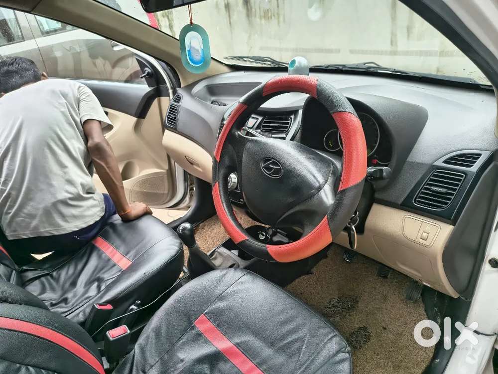 Hyundai Eon 0.8 Magna Petrol 2015