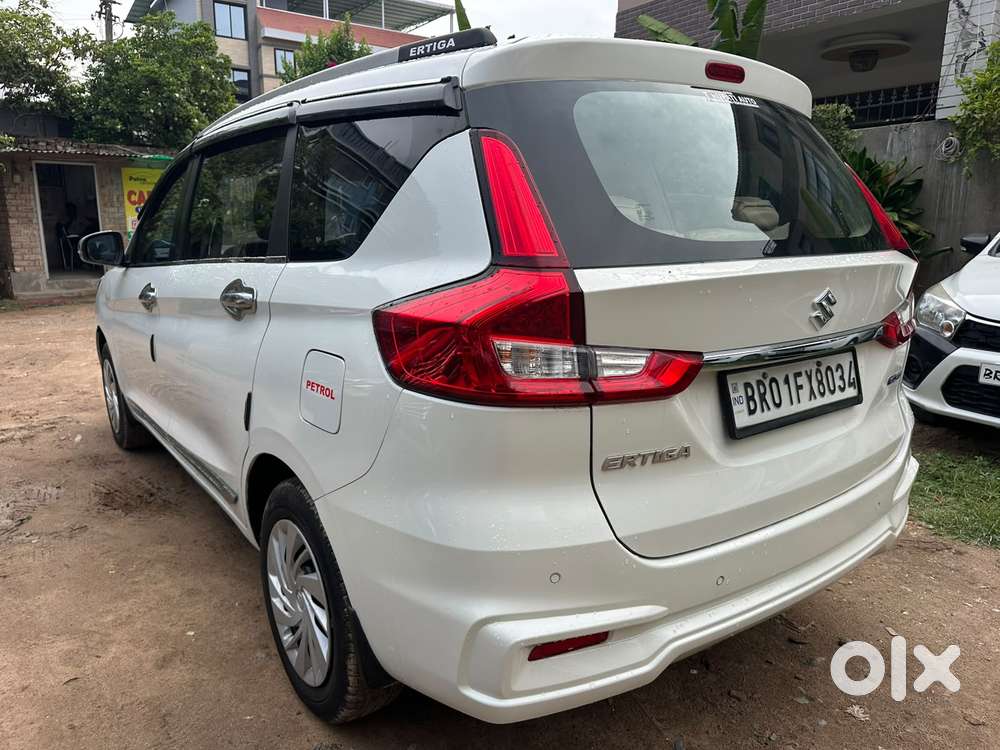 Maruti Suzuki Ertiga 1.5 Vxi, 2022, Petrol