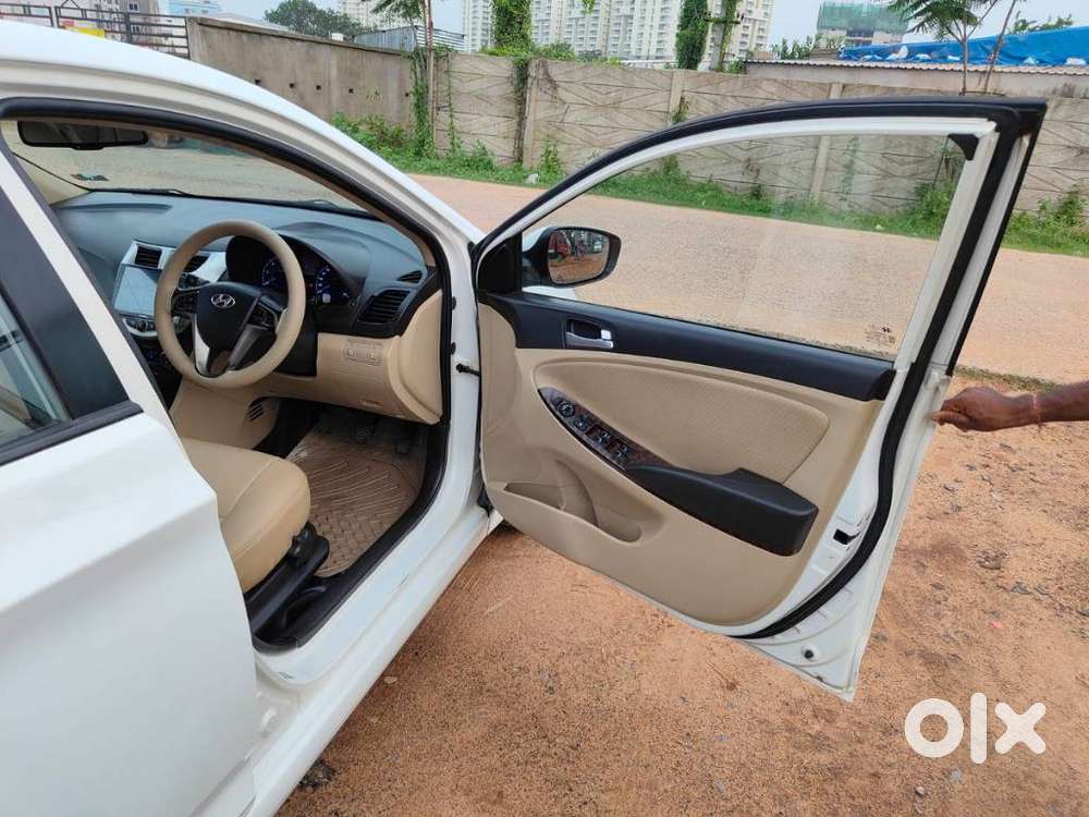 Hyundai Verna 1.6 Sx Crdi, 2015, Diesel