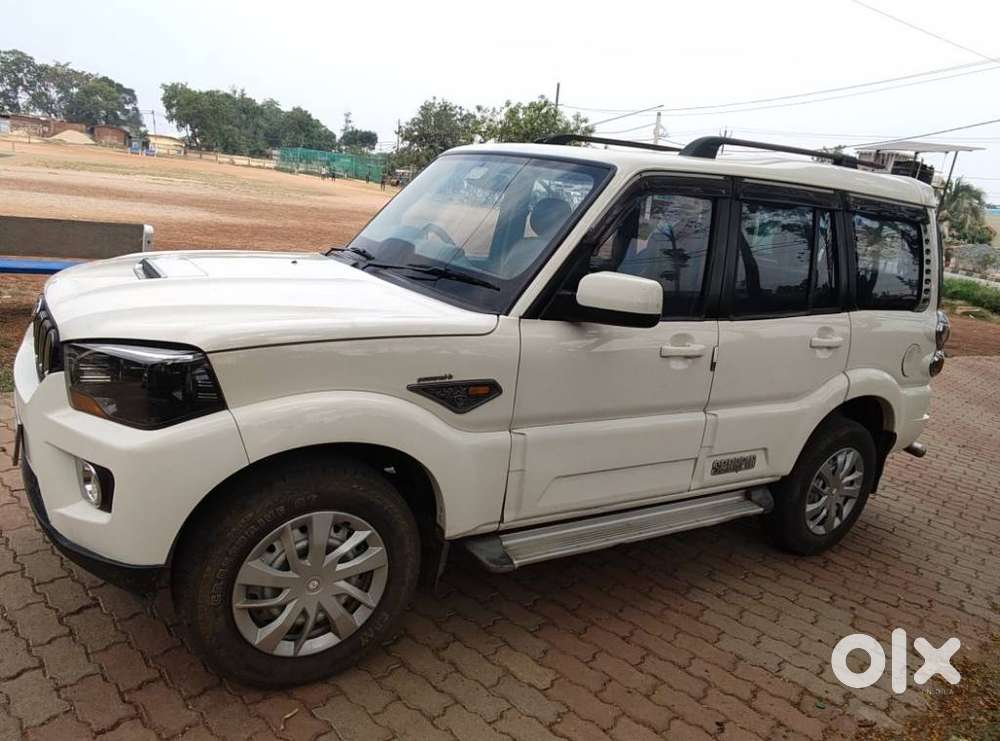 Mahindra Scorpio S4 Plus, 2017, Diesel